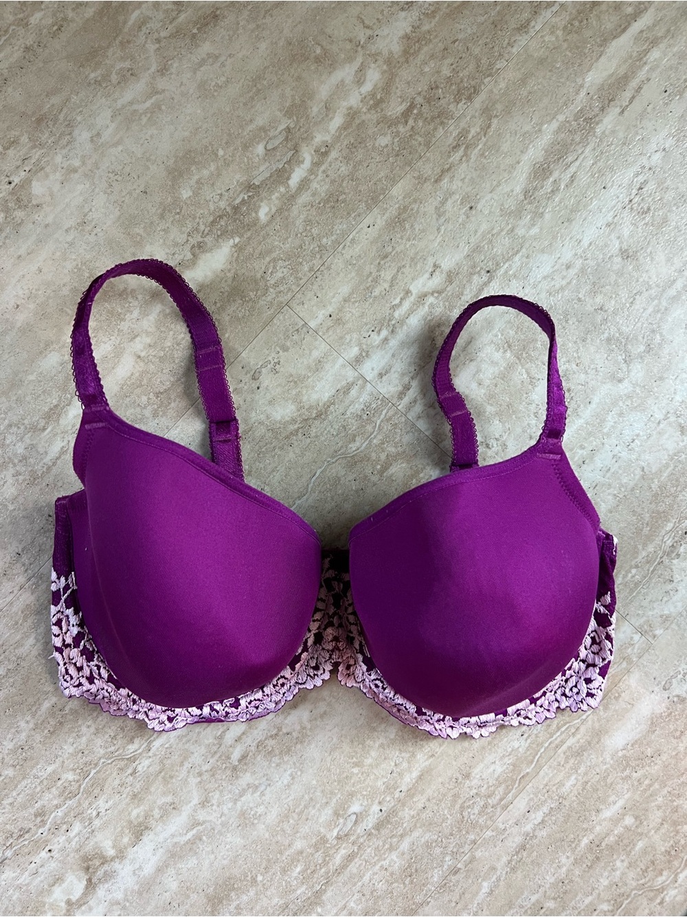 Wacoal Purple Women's Embrace Lace Contour Bra 853191 34G